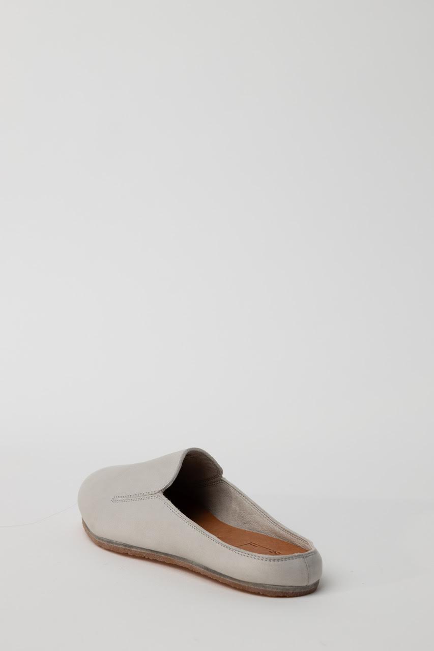 Slip On in Oyster