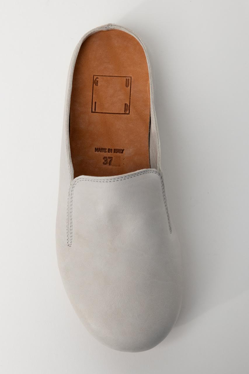 Slip On in Oyster