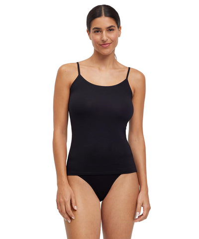 Women Top Round-Neck Daily Climate Control in Black