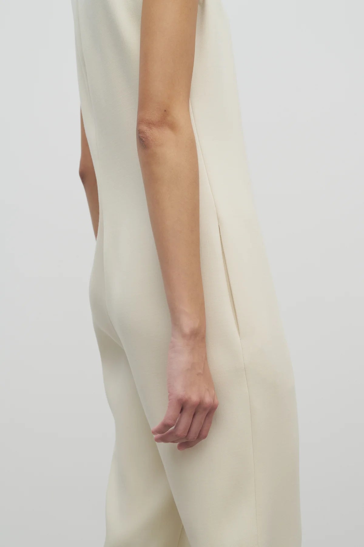 Levante Jumpsuit in Wool - Ivory