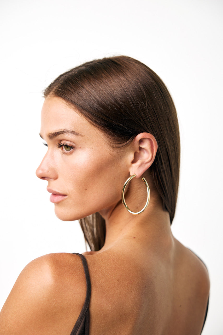 Curved Oval Hoop Earrings