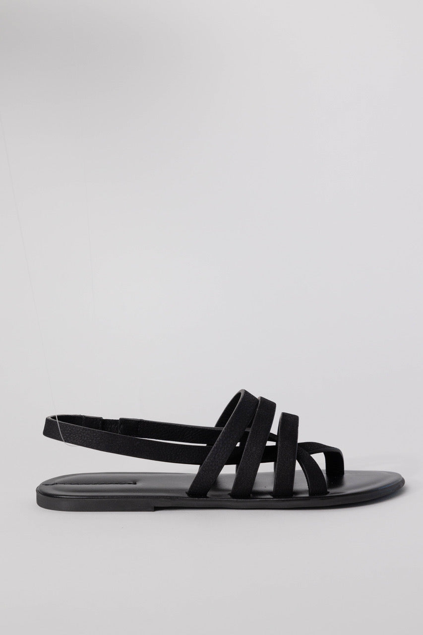 Line Sandal in Grained Leather