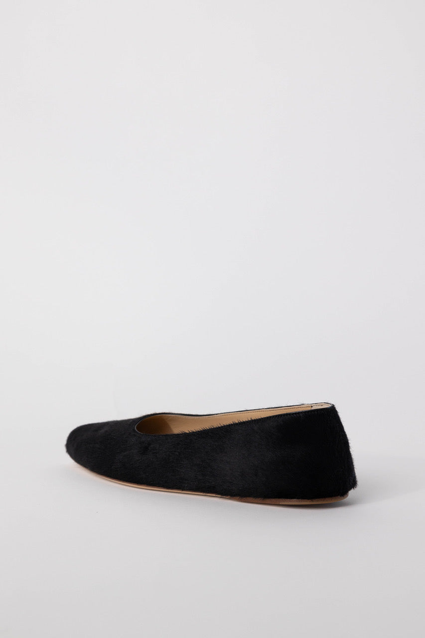 Andre Ballerina Flat Shoe in Black Calf Hair