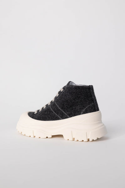 Fairway High Top Sneakers