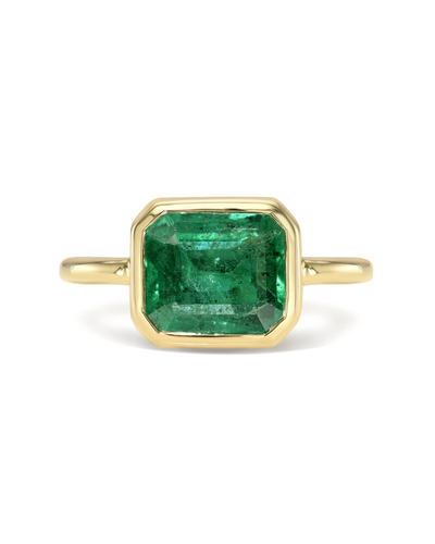 18K Emerald Bezel Set Ring