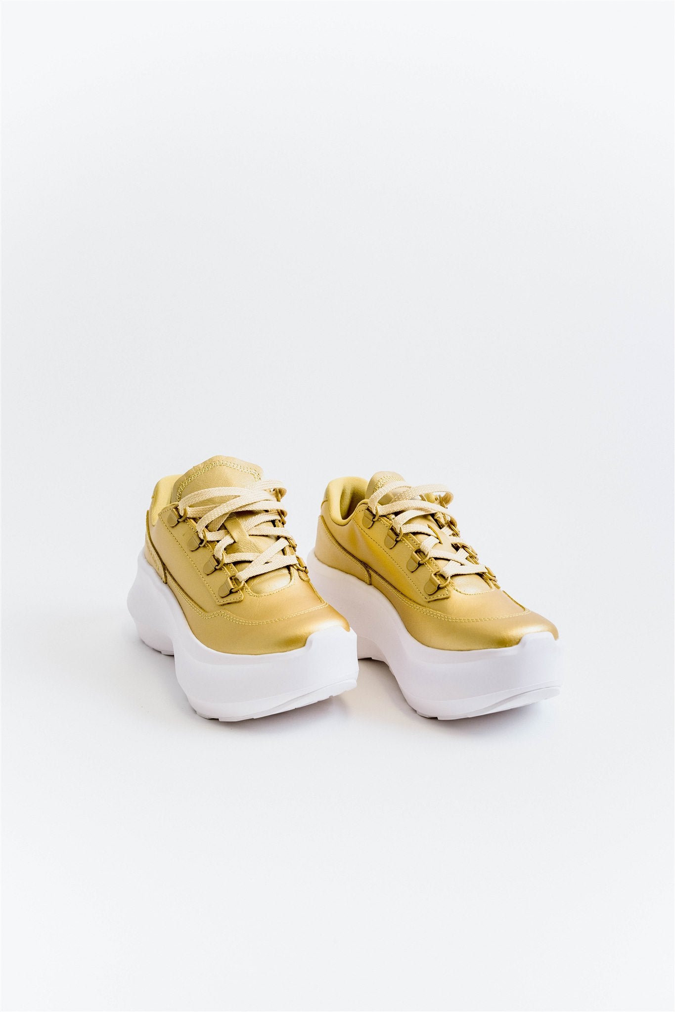 comme-des-garcons-salomon-sneakers-gold-amarees