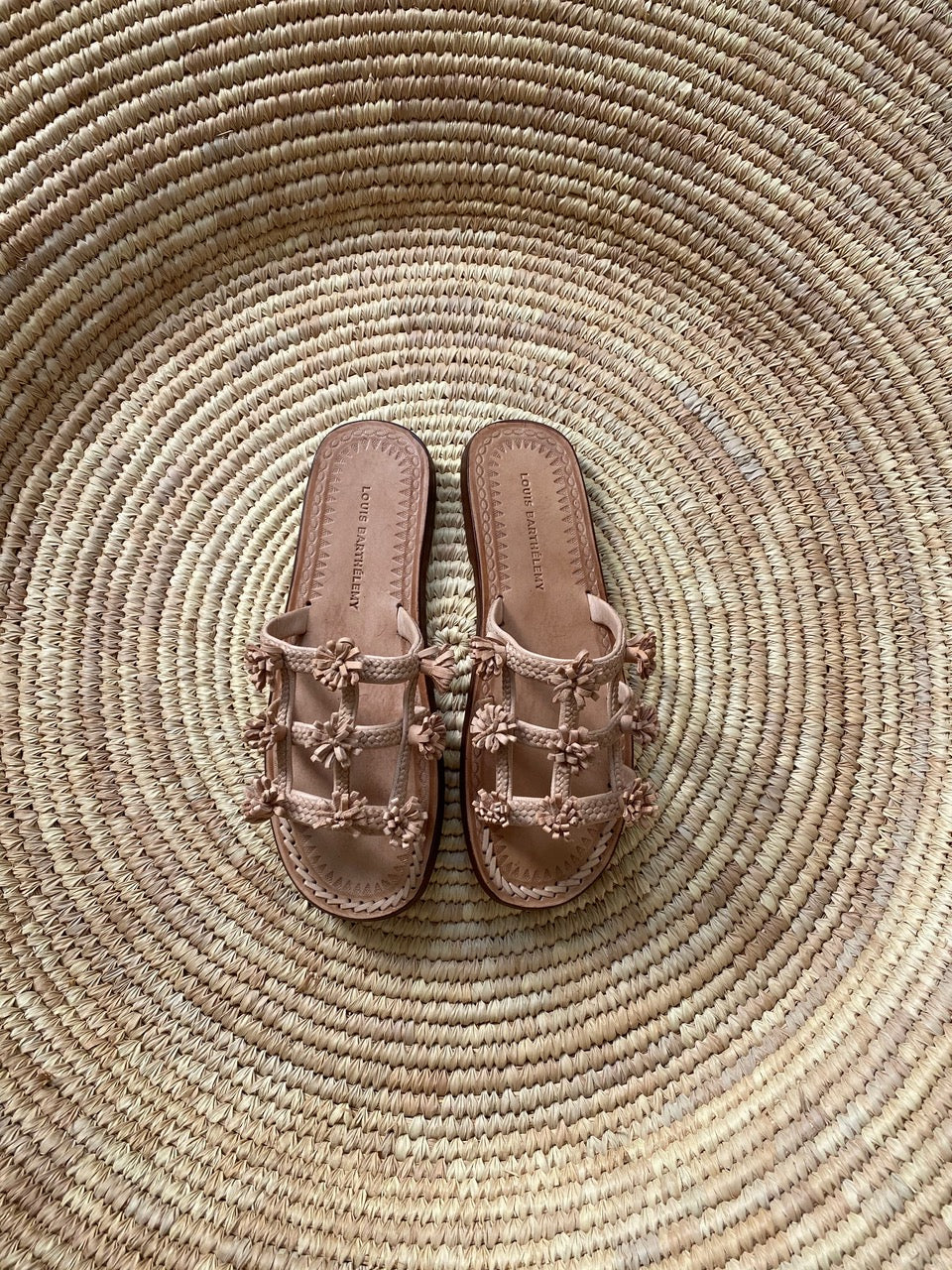 Mouassine Sandal in Natural