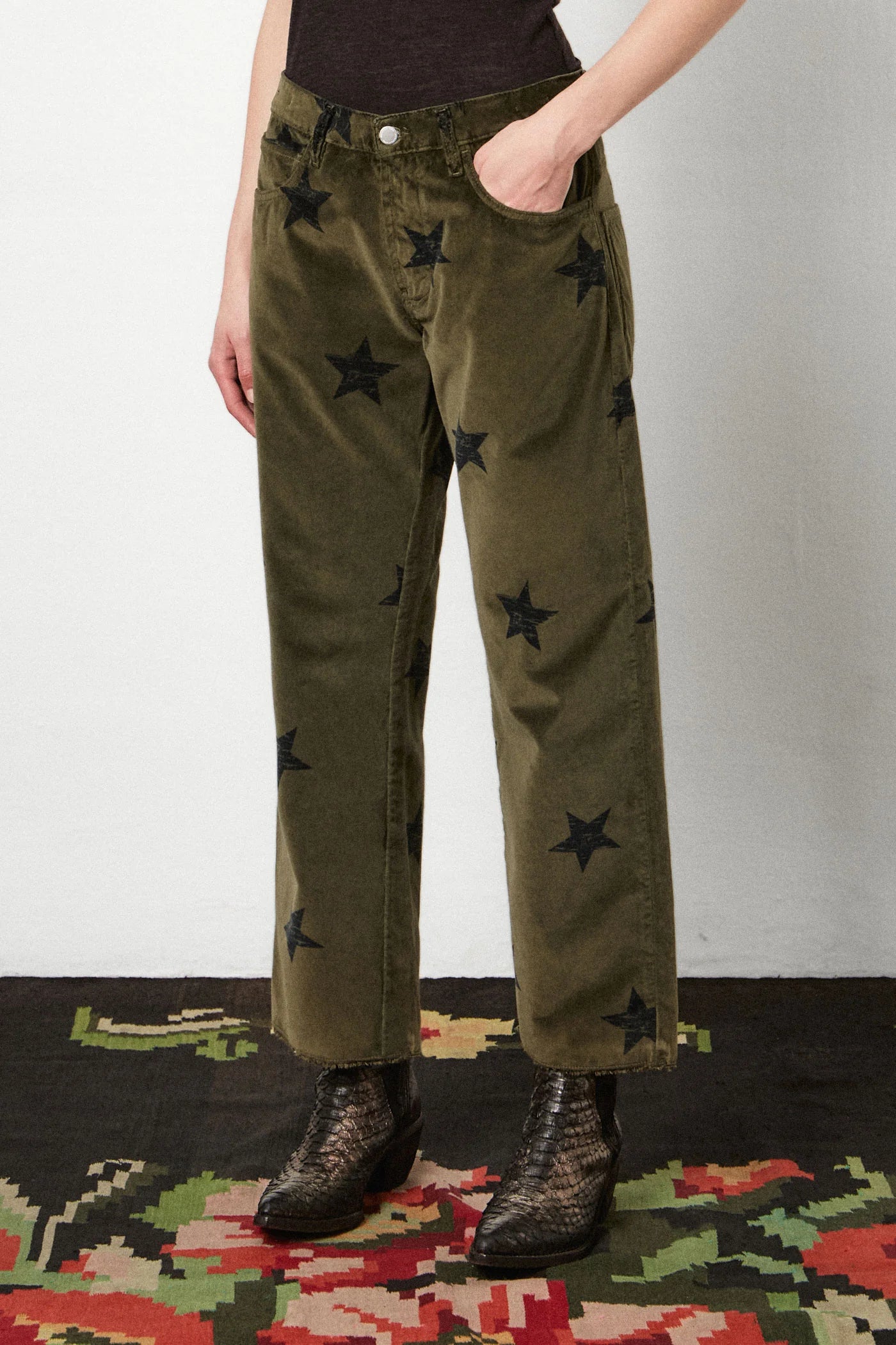 Alosa-Cut Boyfriend Trousers