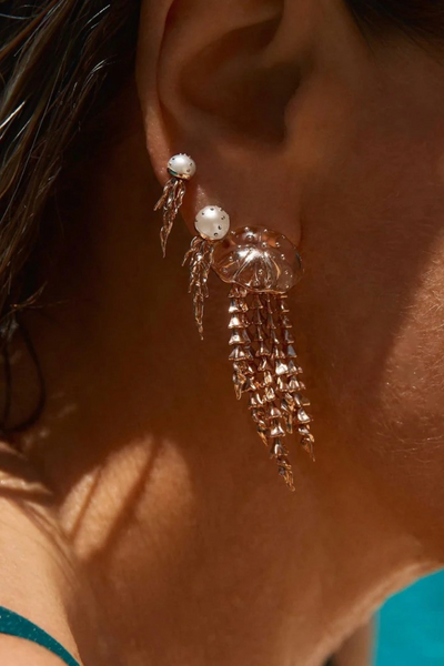 Jellyfish White Pearl Stud