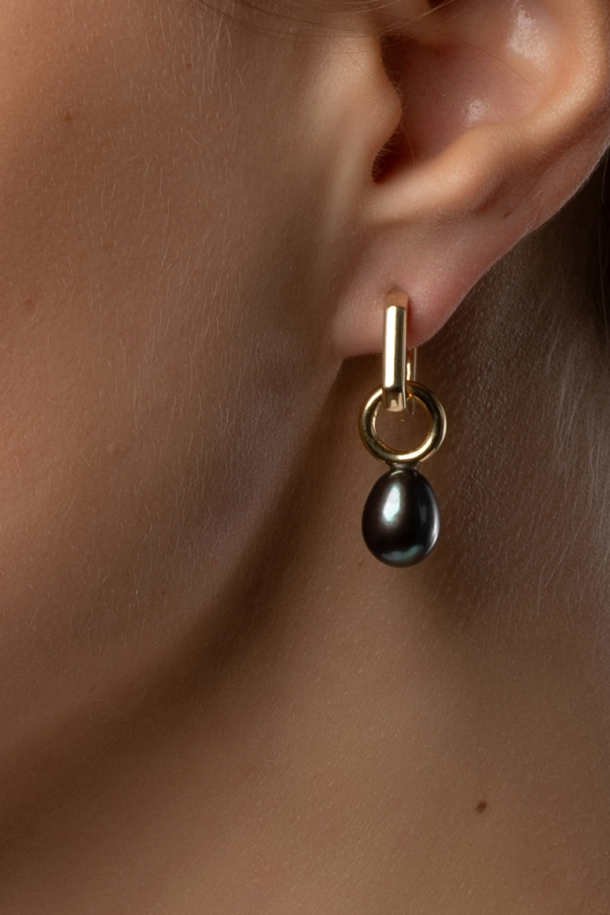 18K Yellow Gold Black Freshwater Pearl Drops