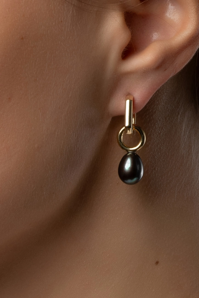 18K Yellow Gold Black Freshwater Pearl Drops