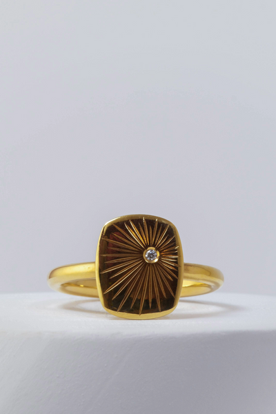 18K Yellow Gold Into the Wild Starburst Ring