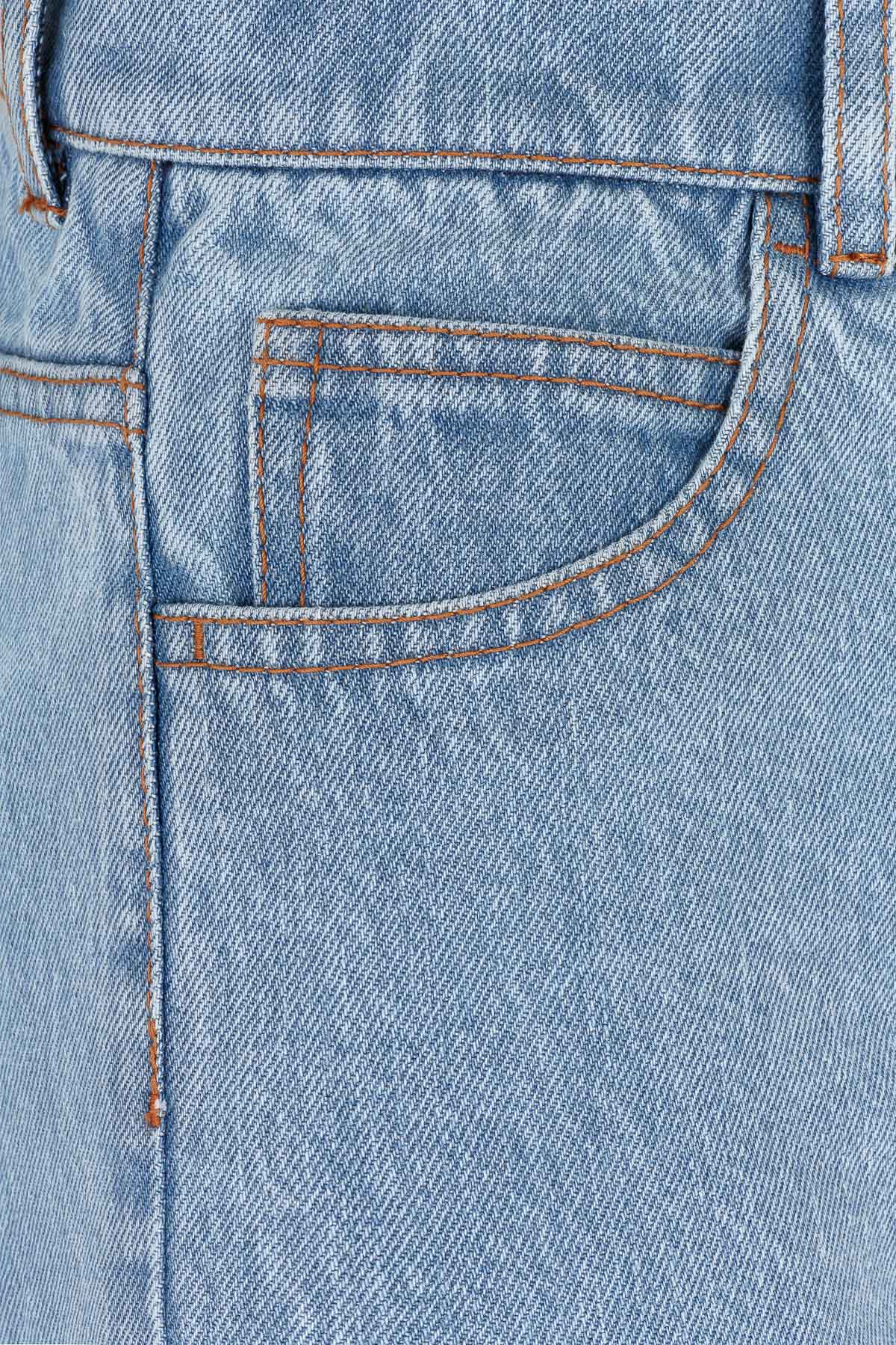 Dana Jeans in Light Blue